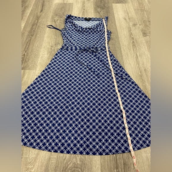 Express Light Blue/White Print Cowl Neck Sheath Dress Size 5/6 - Picture 4 of 7